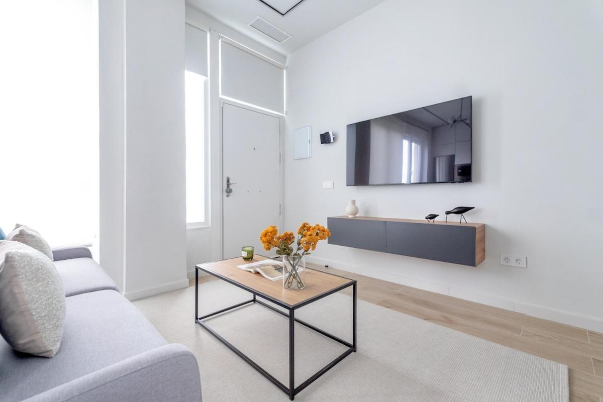 Apartment Elegante Y Acogedor En La Castellana *