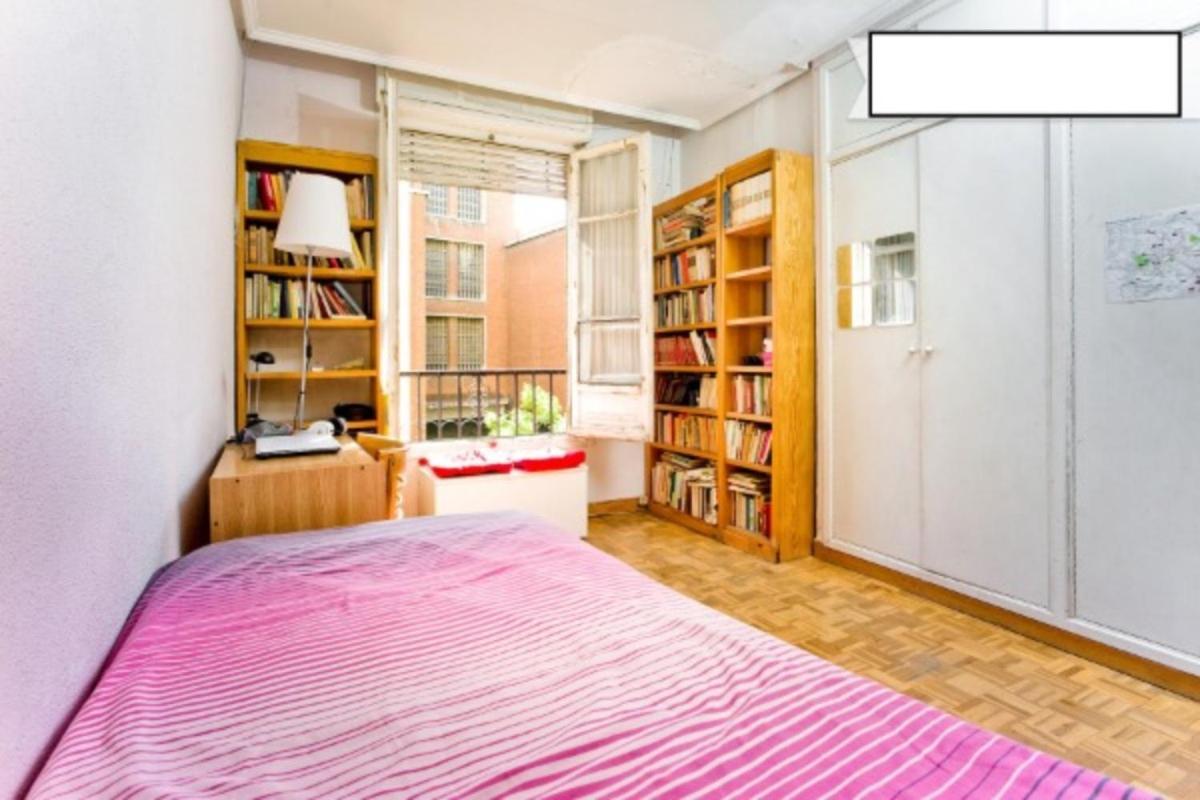 Space Bed & Breakfast *