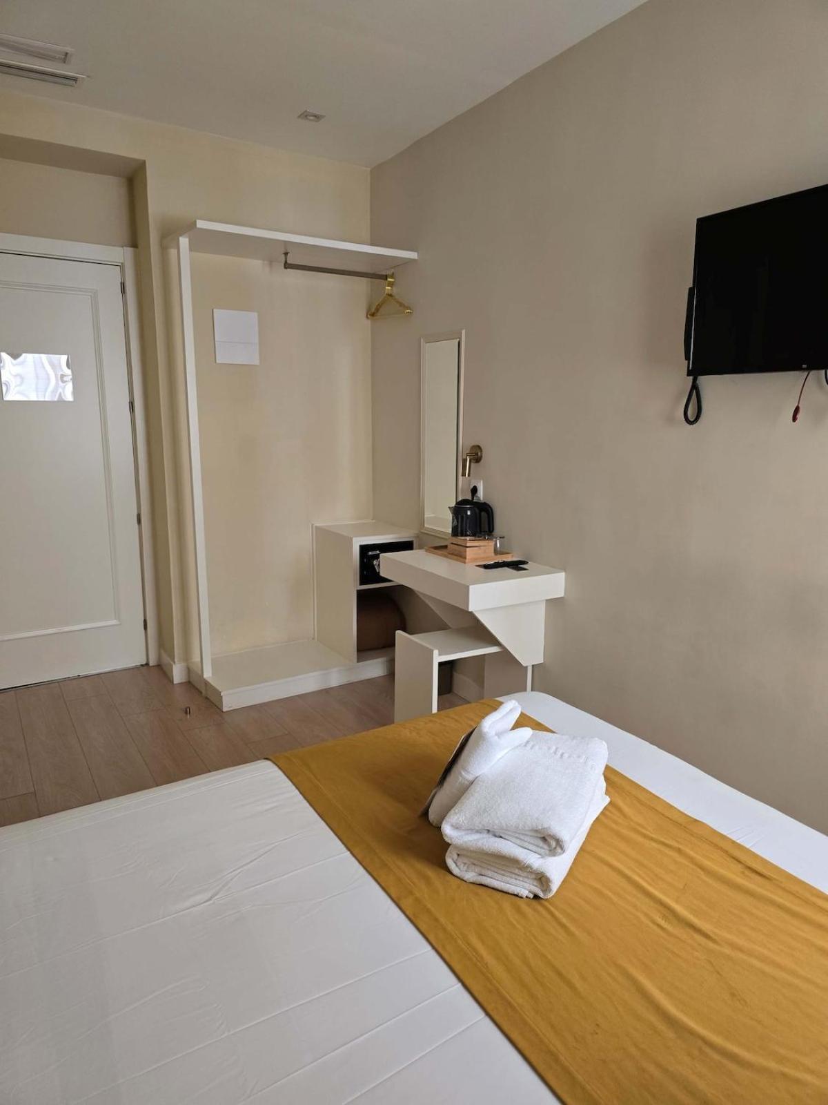Standard Double Apartment *