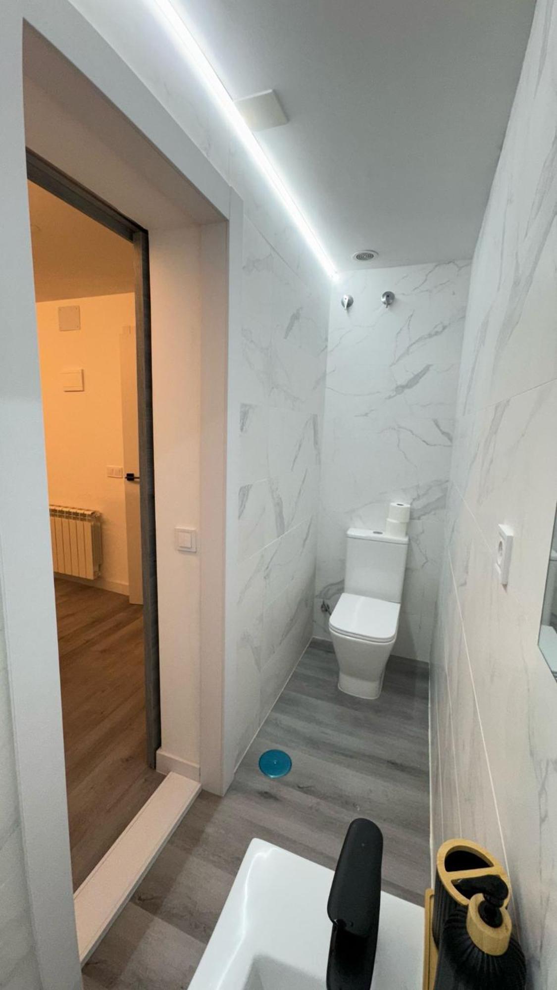 Liebeshotel Jacuzzi Atocha *
