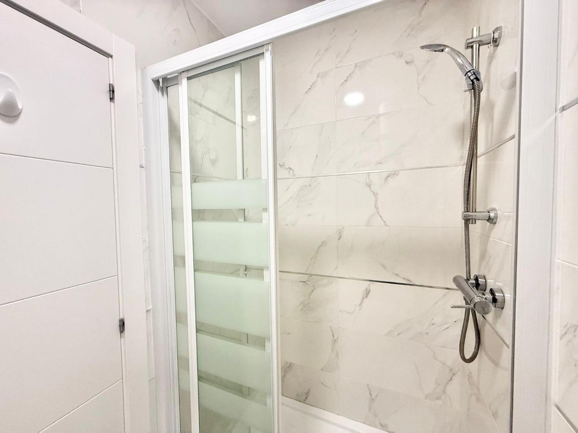 Apartment Amch Metro Avenida De America 11