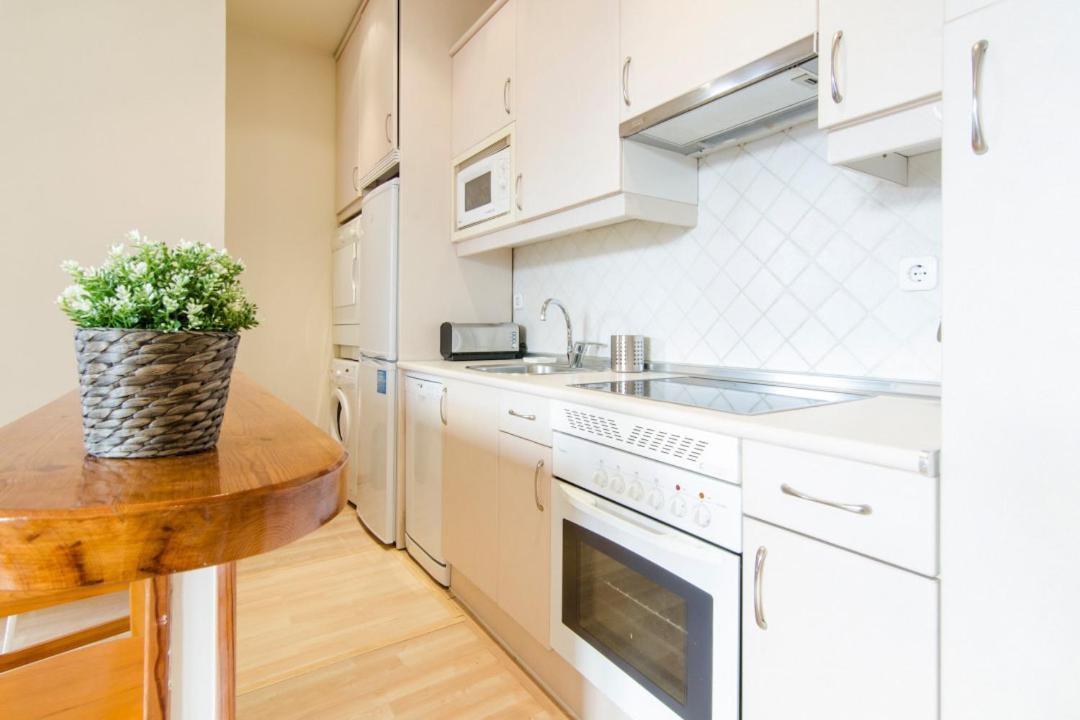 1 Bedroom 1 Bathroom Furnished - Chueca - Bright In Downtown Area - Mintystay
