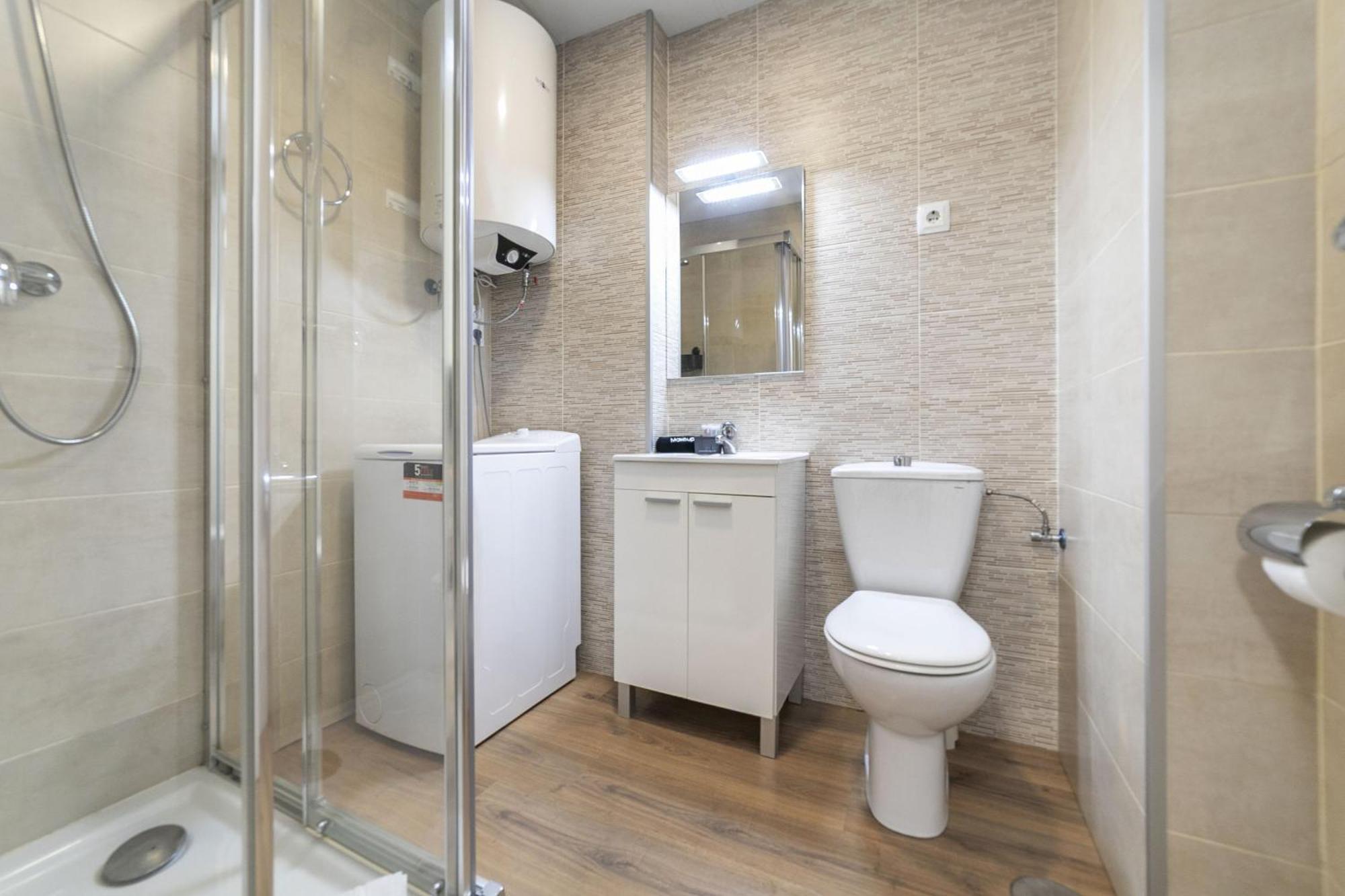 Luxury Ix - Ferga Apartment