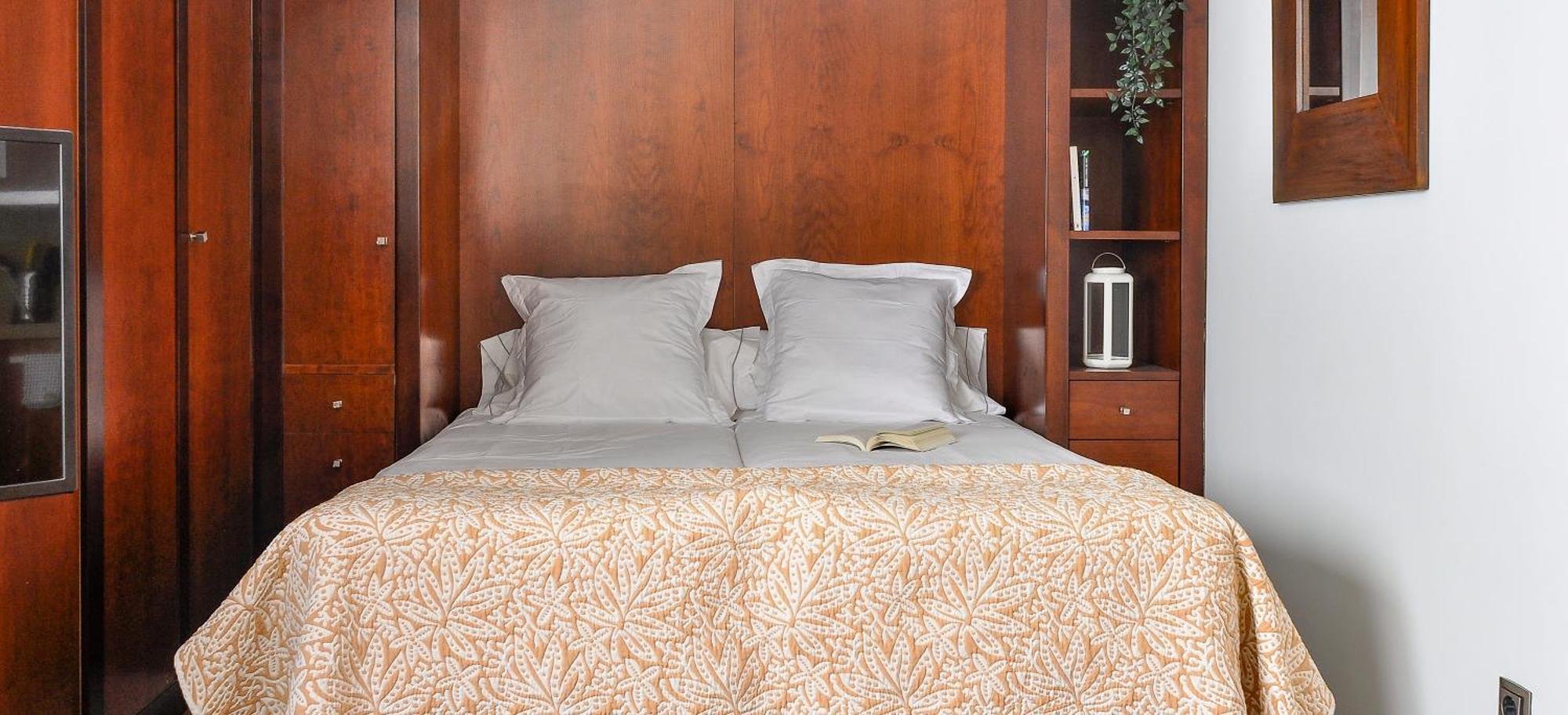 Estudio En Zona De Colon Apartment *
