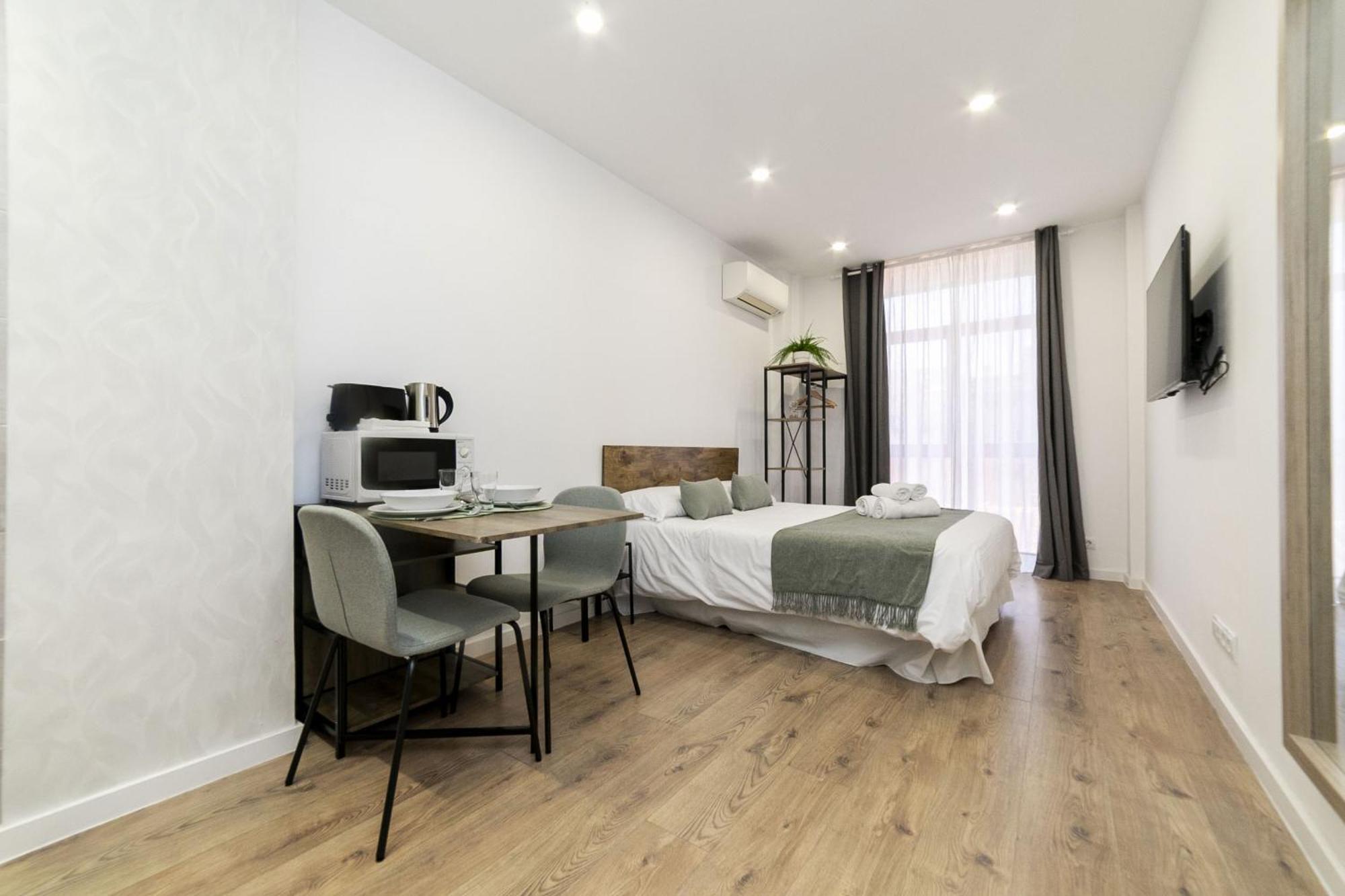 Deluxe Iii - Ferga * Madrid