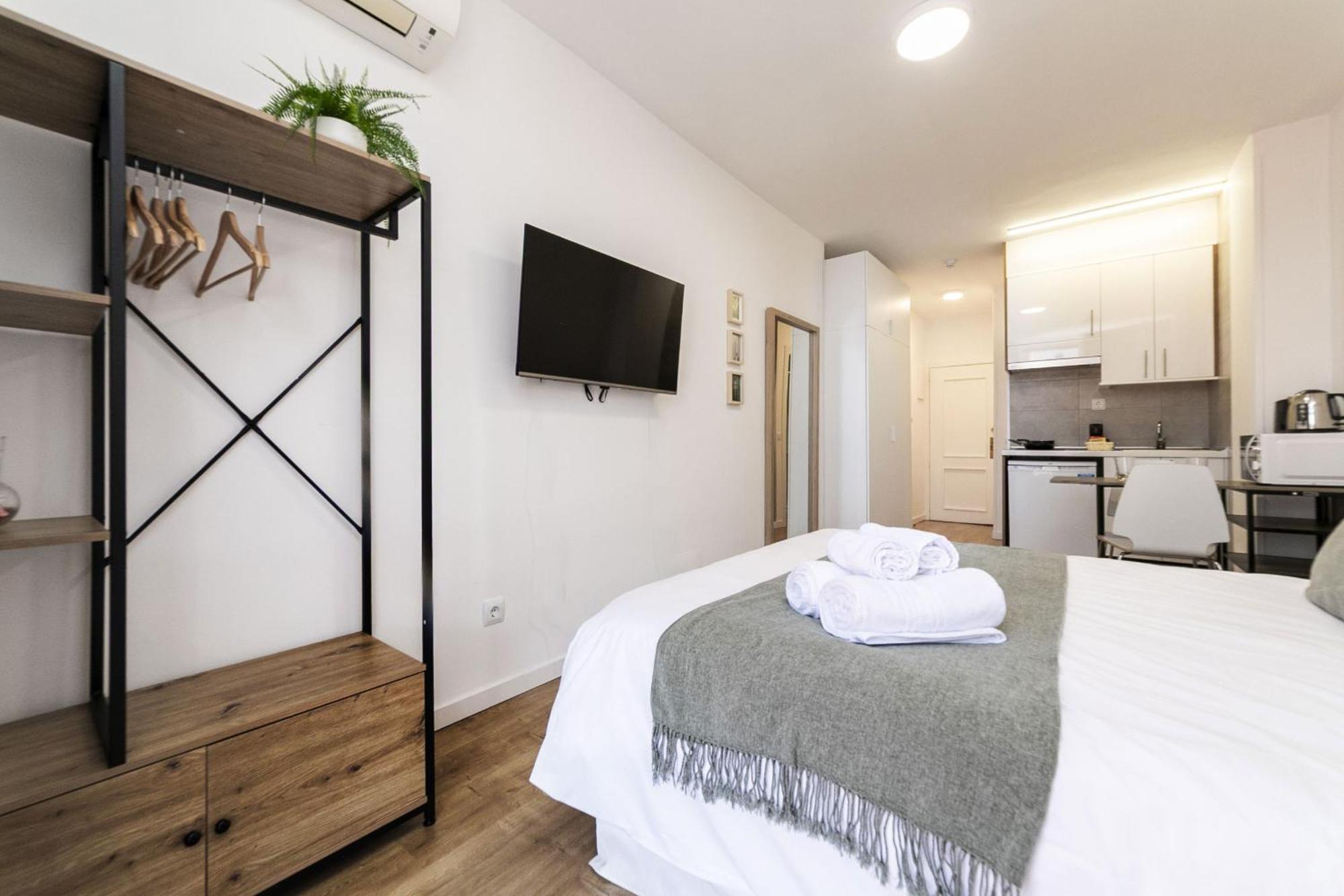 Deluxe V - Ferga Apartment *