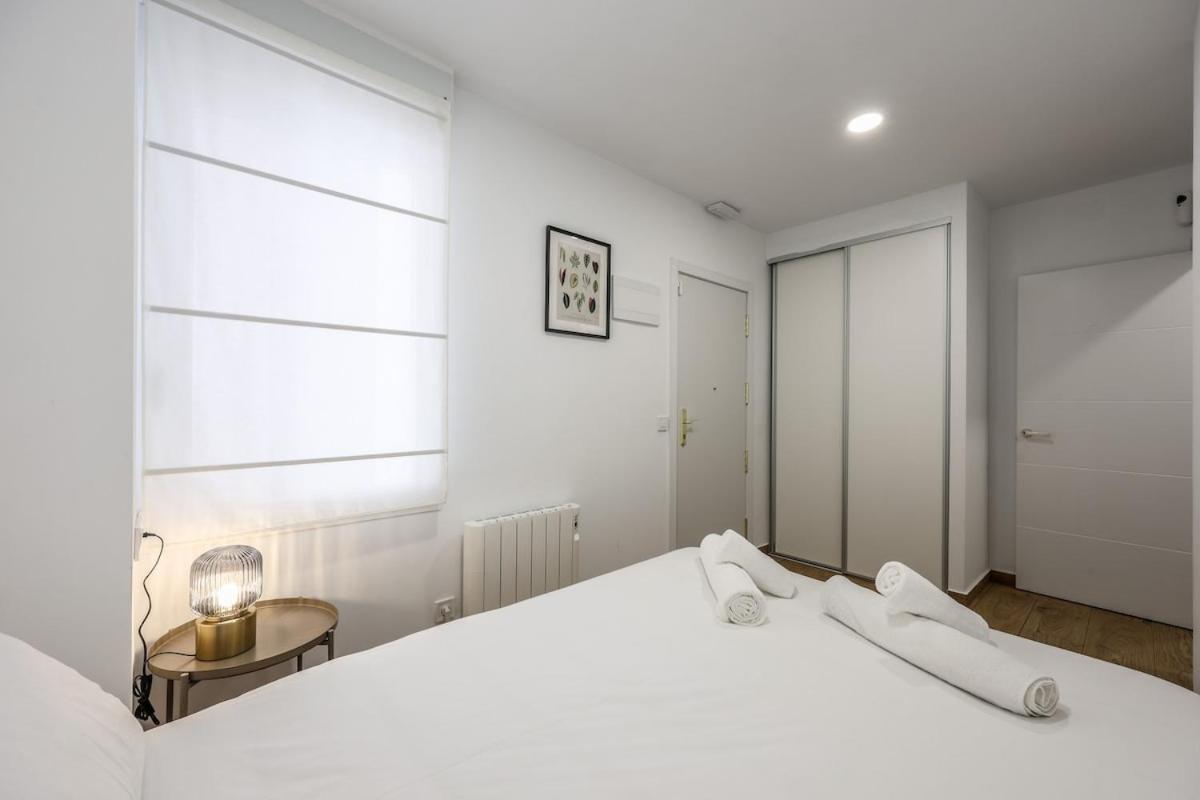 Simple And Quiet Near Retiro- Ideal For Couples
