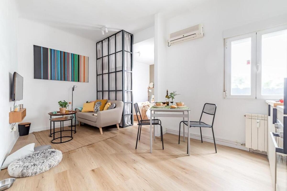 Charming Modern In Lavapies Apartamento