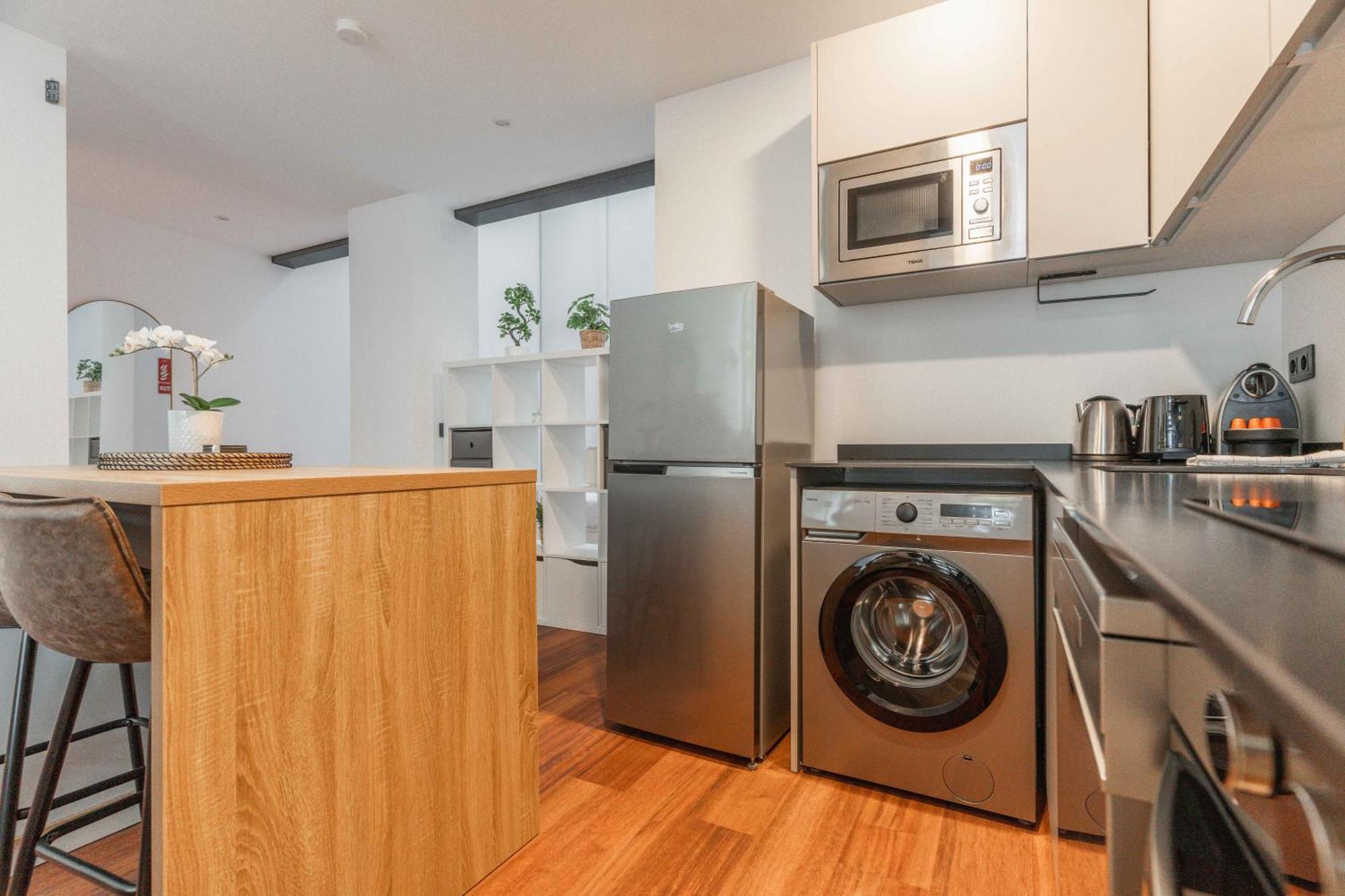 Modern Duplex-2bedrooms 2baths-ventas Apartment