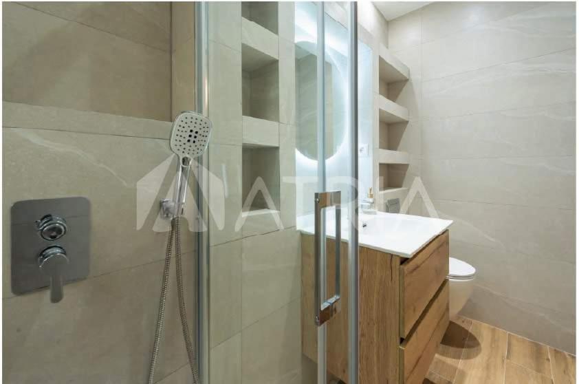 Stylish 2br Flat In Duque De Sesto Madrid