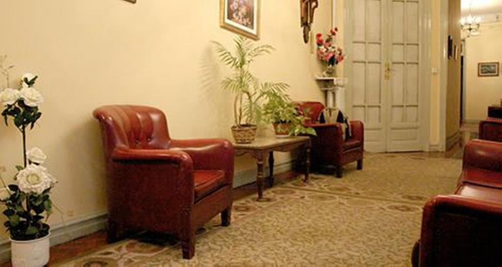 Casa de hóspedes Delfina Madri