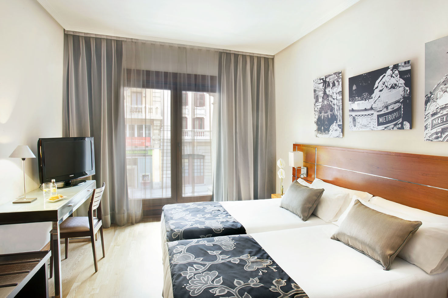 Boutique H10 De La Reina