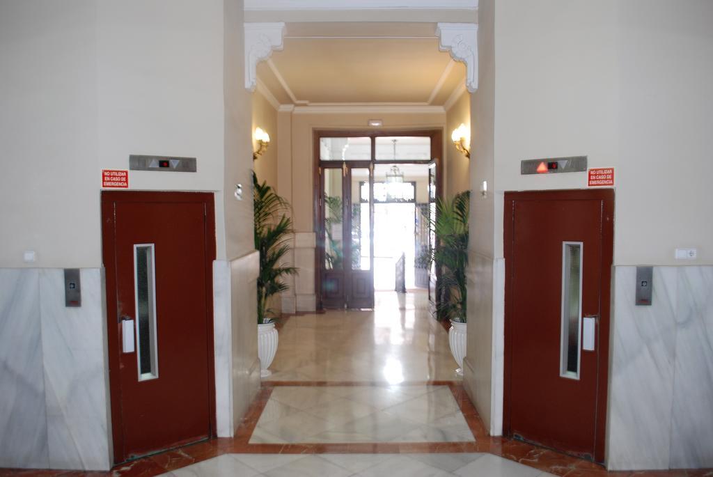 Casa de hóspedes Galaico Madri