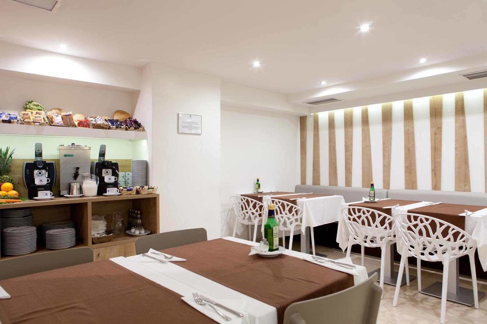 Espahotel Plaza De Espana Hotel 3*