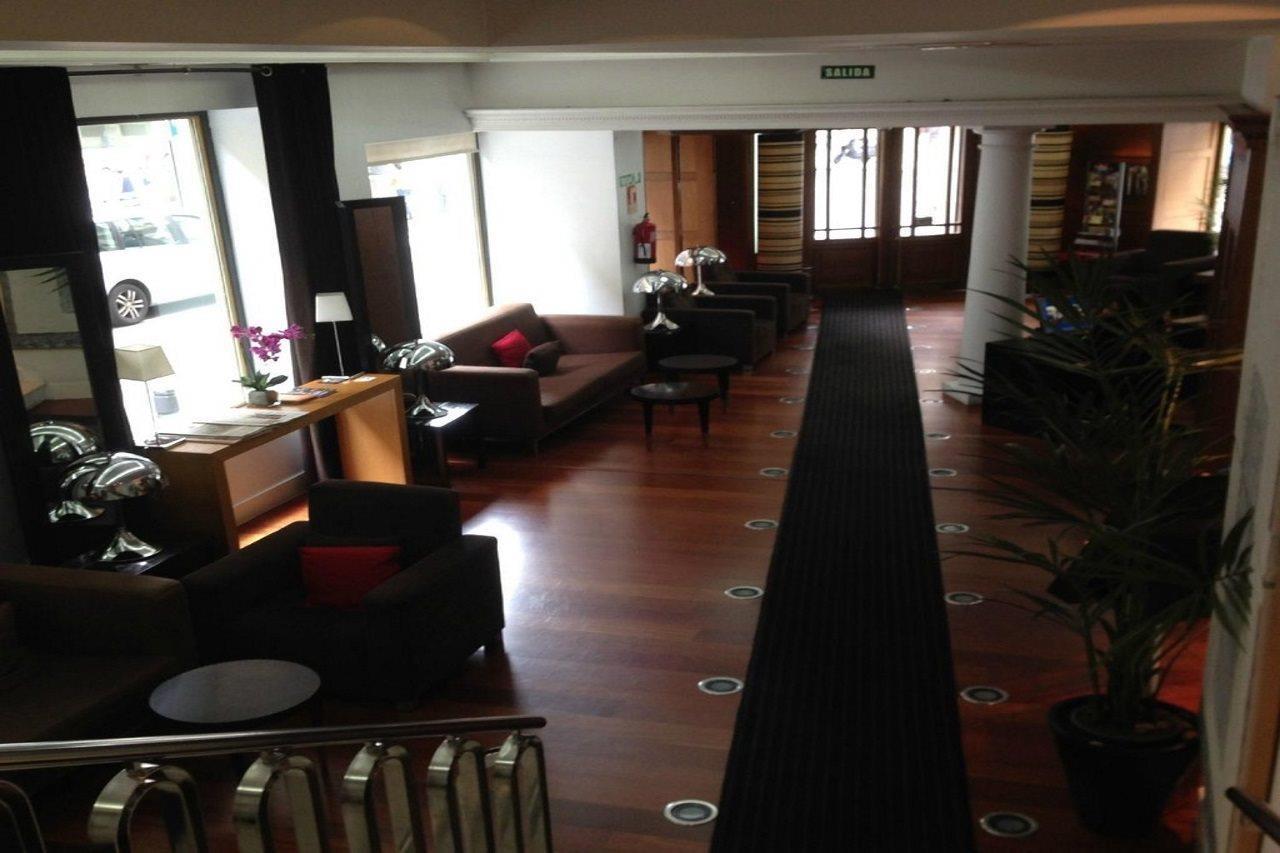 Hotel Quatro Puerta Del Sol Madri