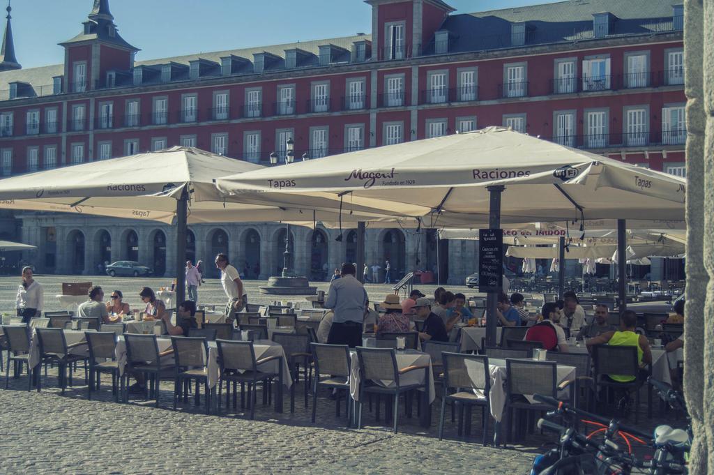 Smartrental Gran Via Apartment