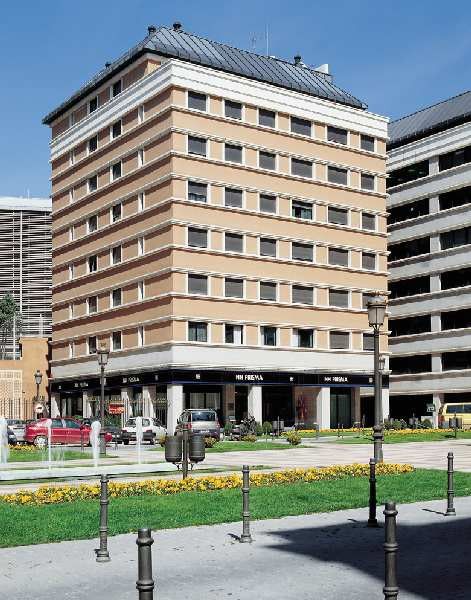 Nh Prisma Hotel 4*