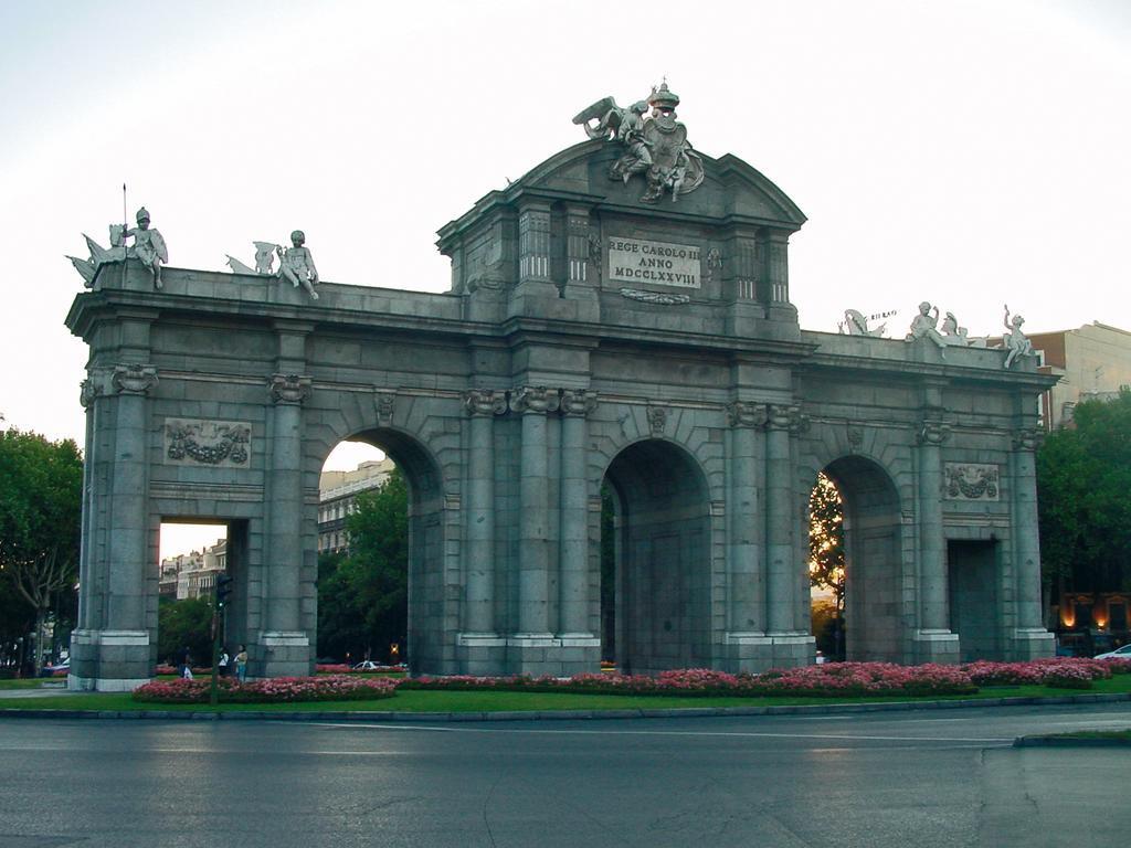 Zentral Castellana Norte