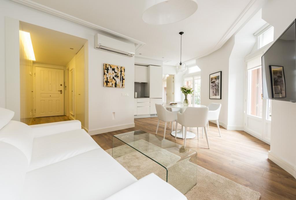 Atocha Corner - Barrio De Letras Apartment *