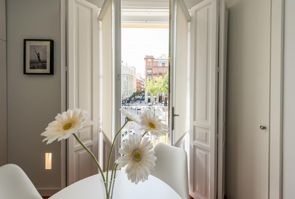 Apartamento Santa Ana Plaza Madri