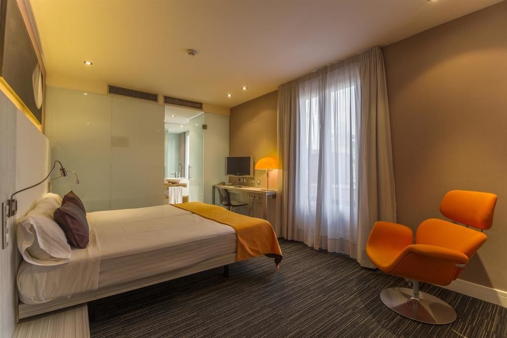 Icon Embassy Madrid