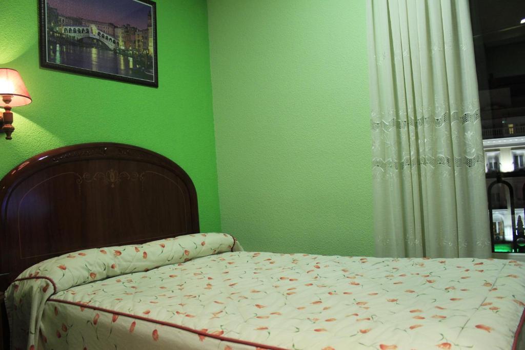 Casa de hóspedes Ana Belen Madri
