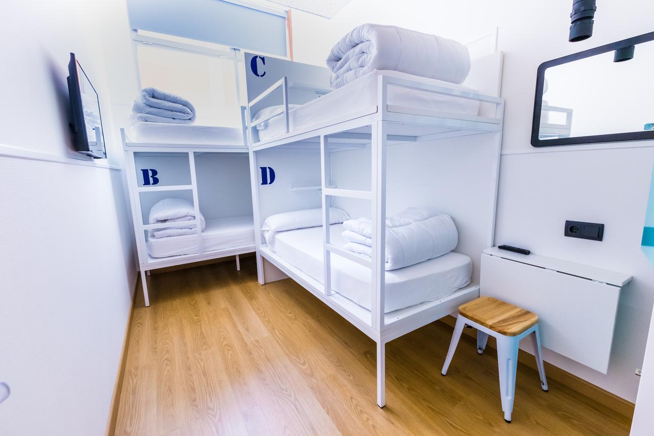 Albergue Far Bernabeu Madri