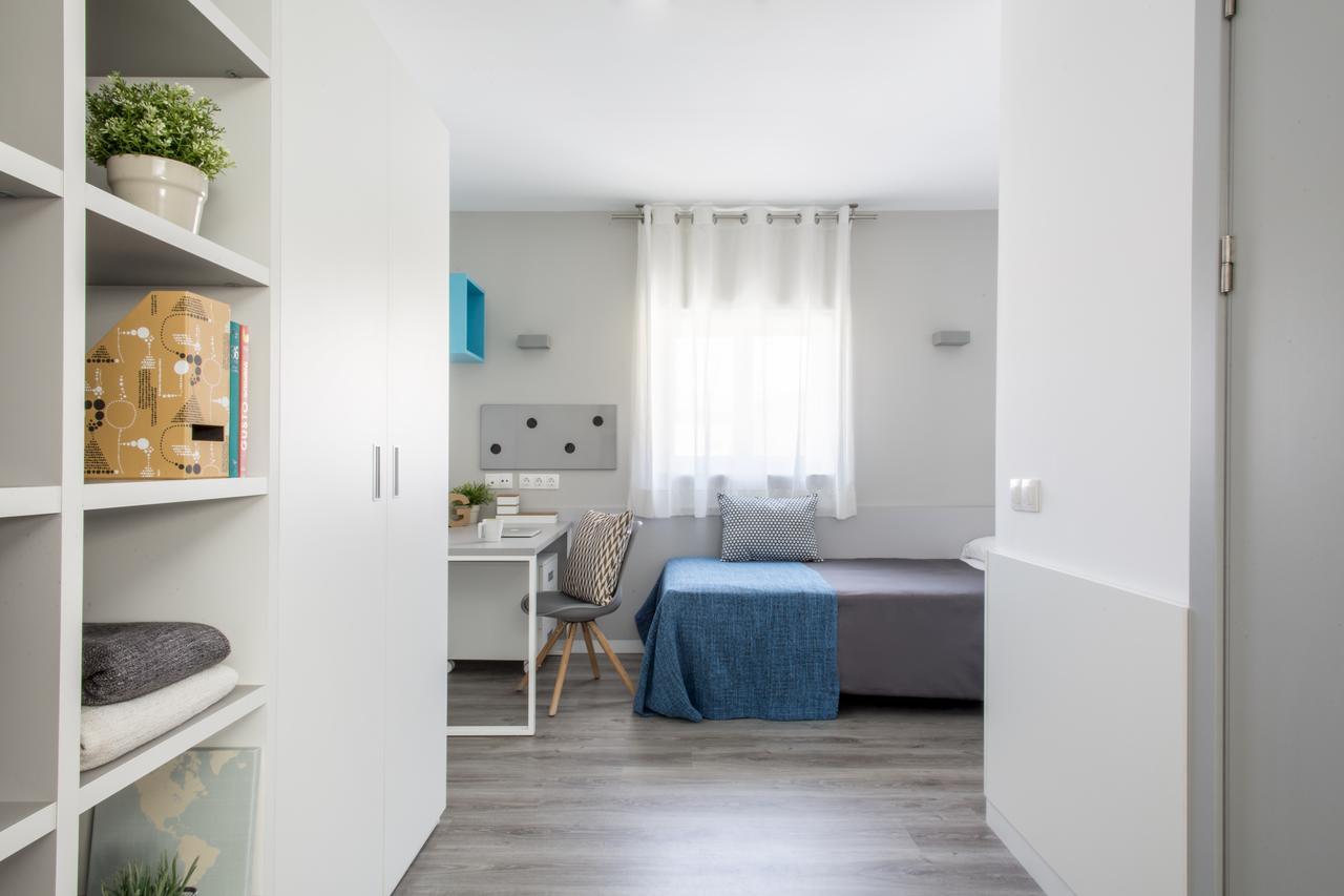Residencia Universitaria Vallehermoso Apartment *
