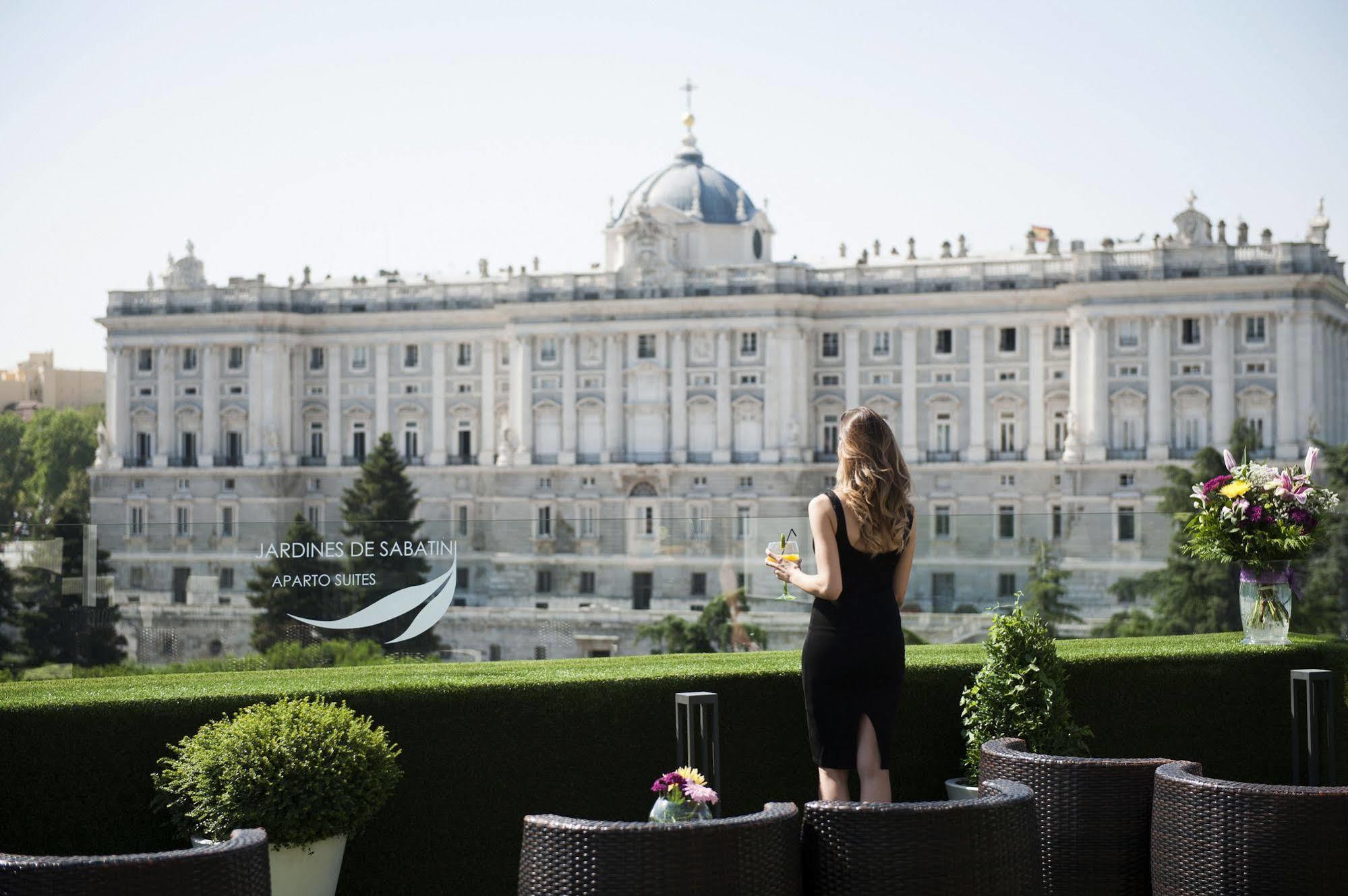 Apartosuites Jardines De Sabatini Lejlighedshotel