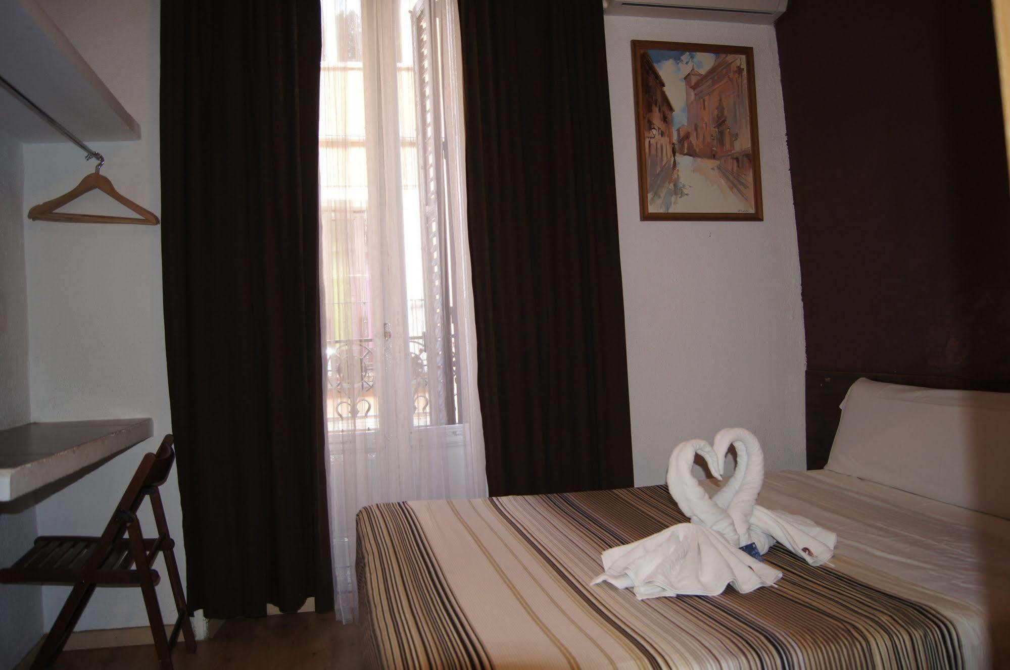 Hostel A Nuestra Senora De La Paloma