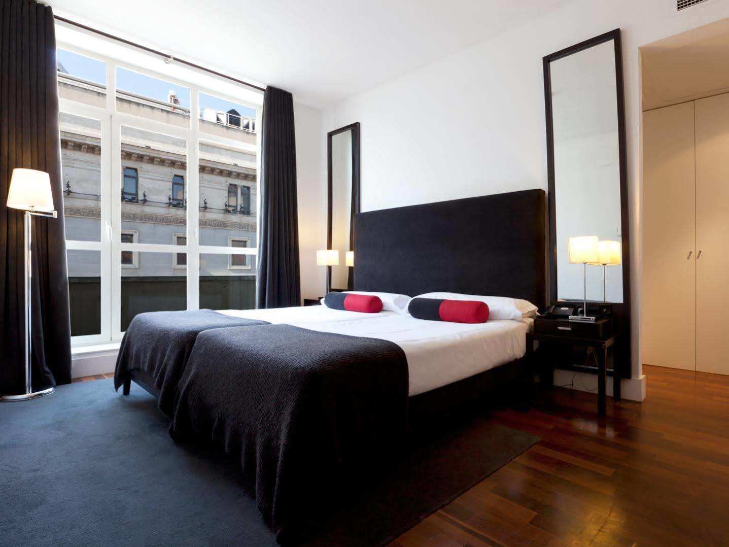 Hotel Quatro Puerta Del Sol Madri