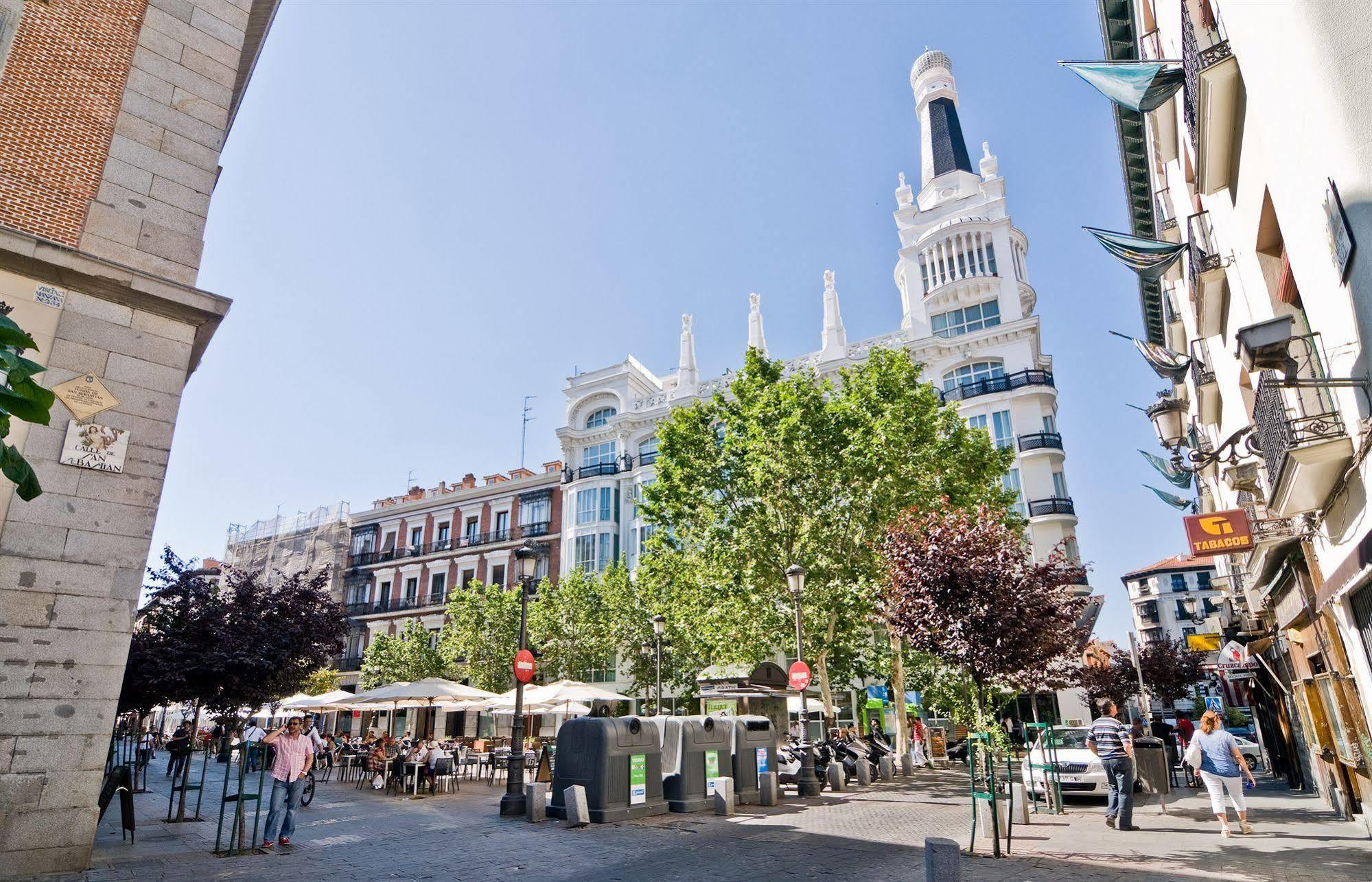 Aqui Me Quedo * Madrid
