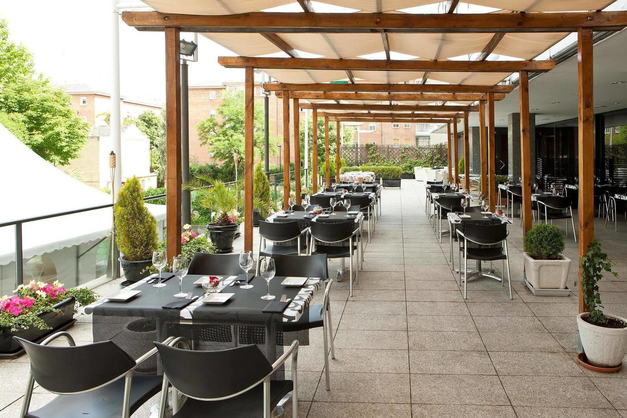 Nh Ventas Hotel