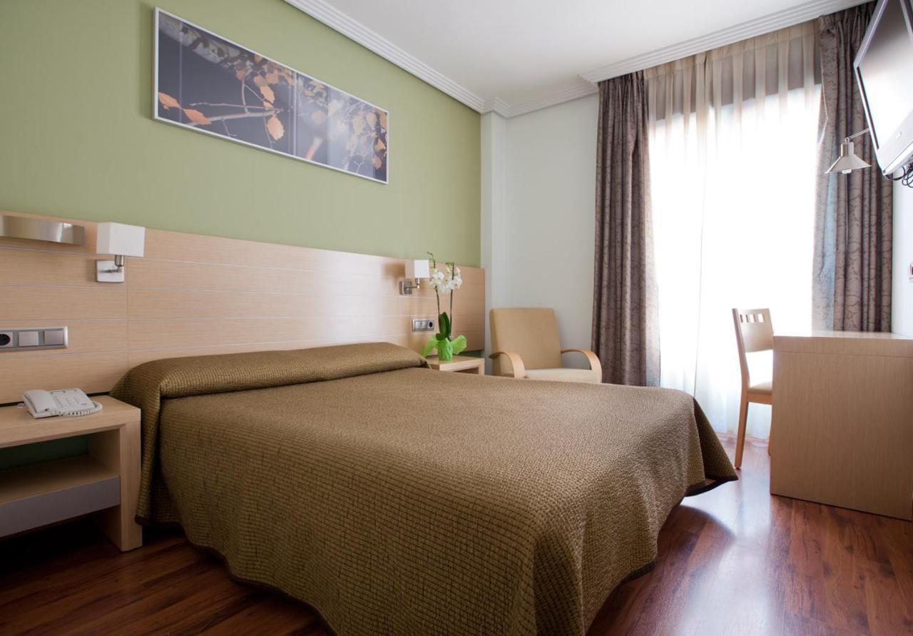 4c Bravo Murillo Hotel