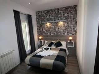 Guest house Mh Fuencarral 5*