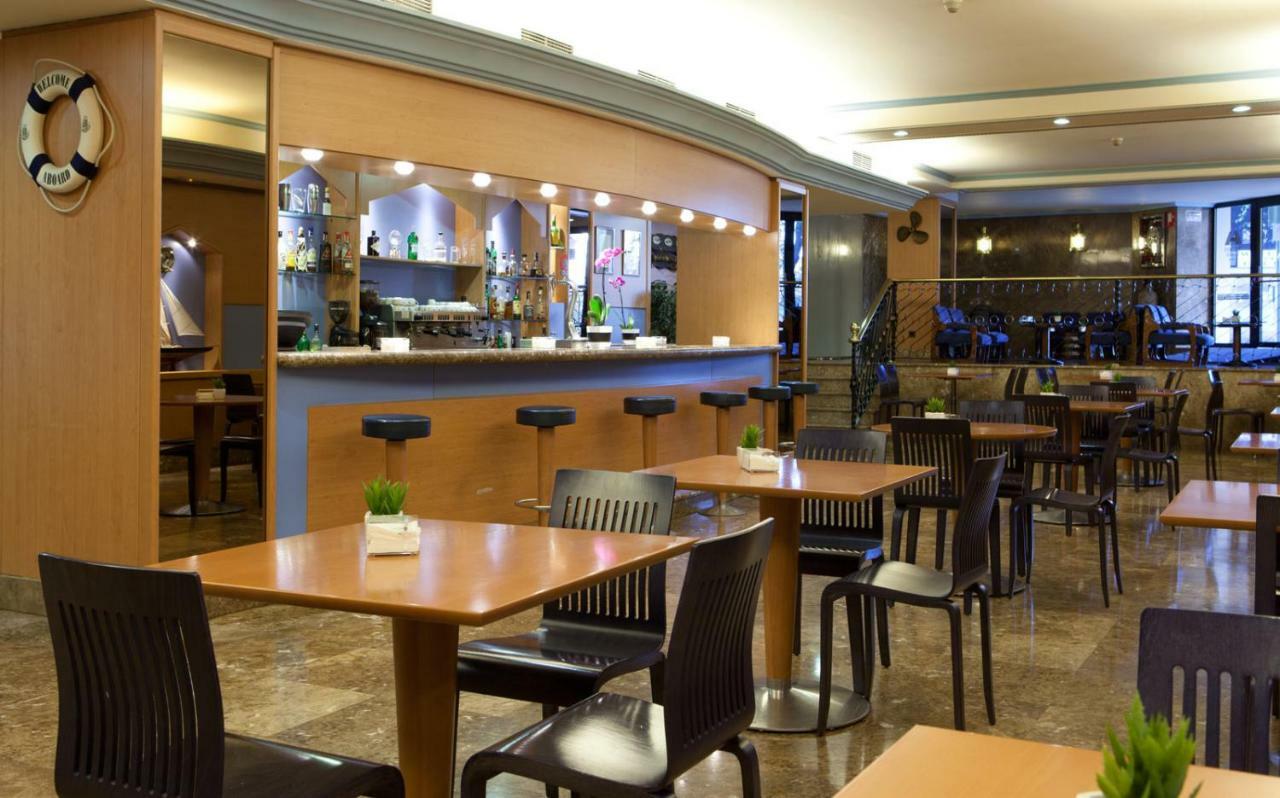 Agumar Hotel Madri