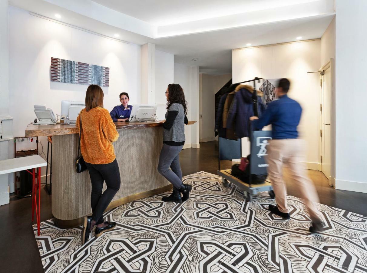 One Shot Prado Hotel