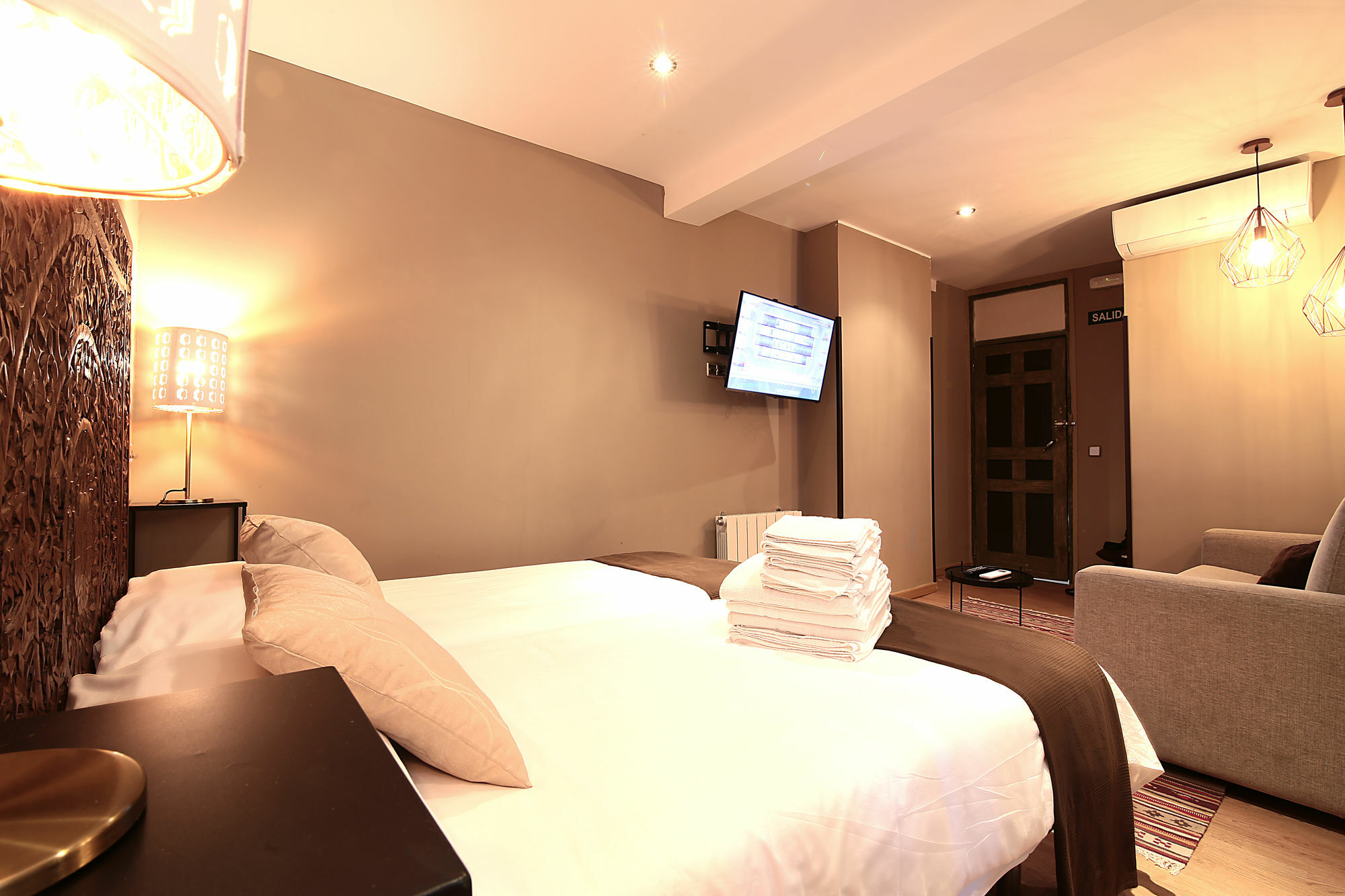 Abracadabra Guest house Madrid