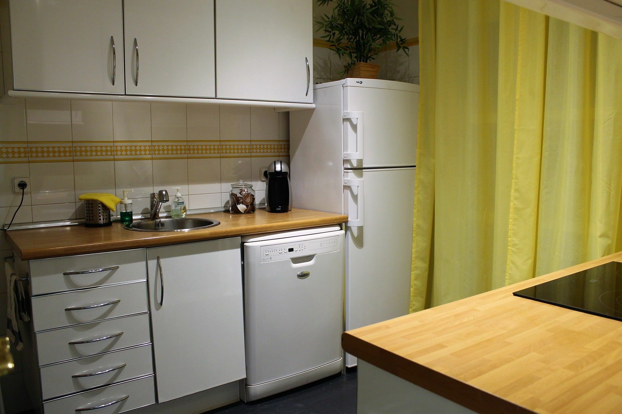 Confort - Calle Mayor Apartment