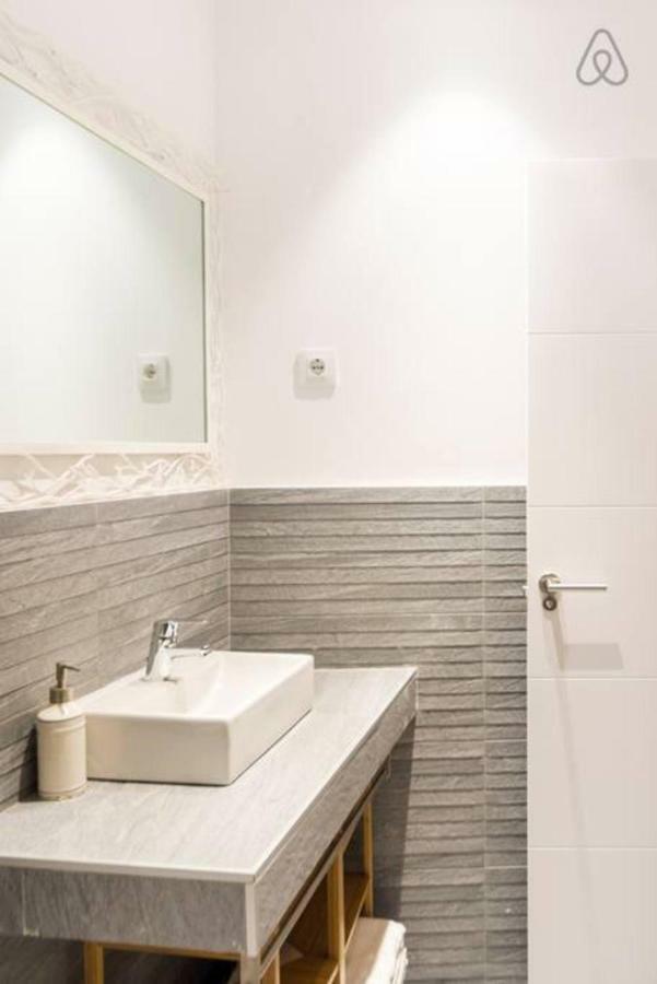 Fantastic In Center Barrio De Letras Caixaforum Apartment Madrid