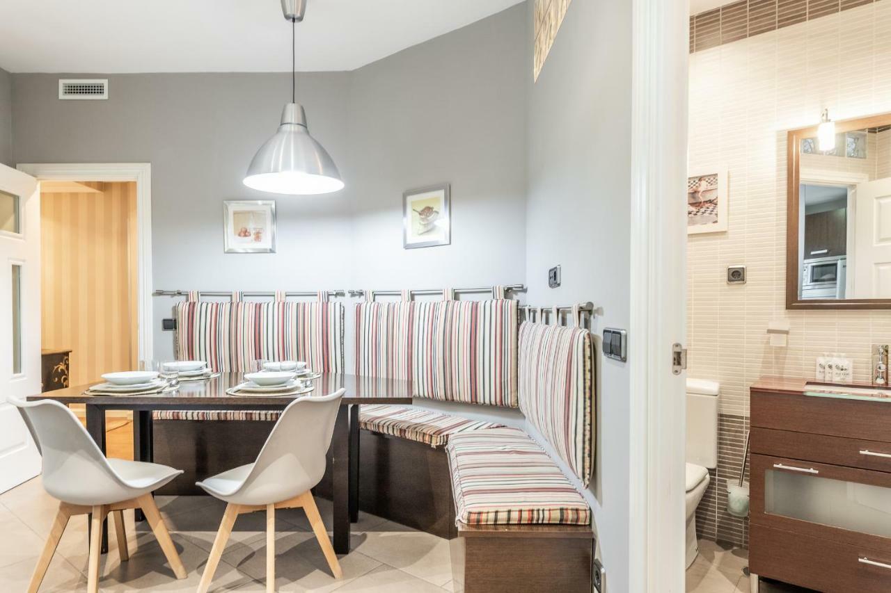 Bnbholder Luxe Atocha Station Apartment
