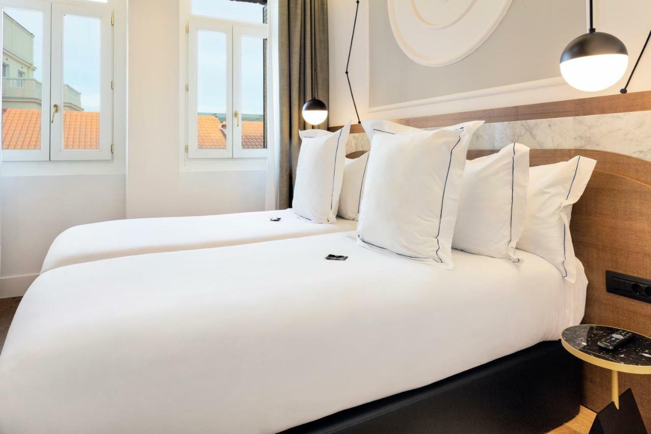 One Shot Fortuny Madrid
