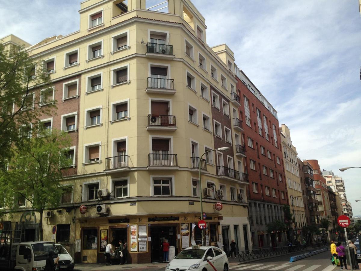 Andres Mellado 45 * Madrid