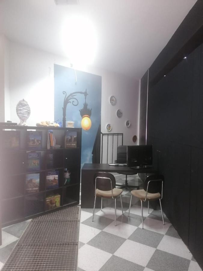 Casa Rosa Hostel Madrid