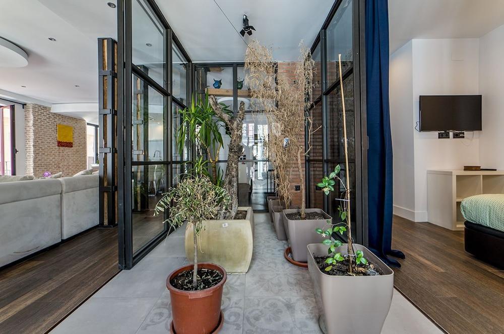 Apartamento En La Puerta Del Sol Apartment