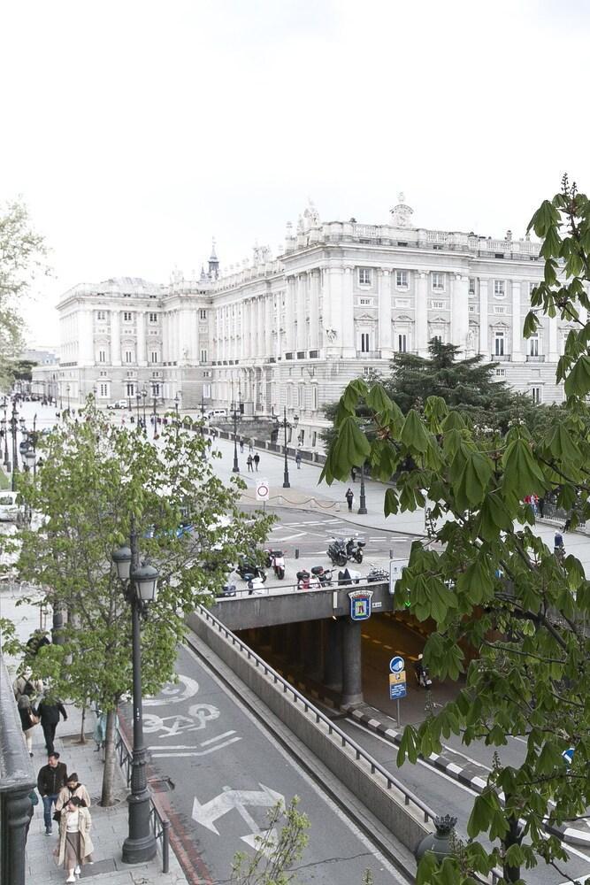 Hotel Apartamento Bailen