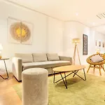 Mit House Menorca En Madrid