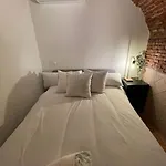 Cool Duplex 7Pax En Calle Monteleon/Centro Madrid