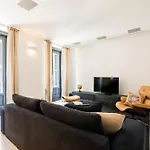 Elegant Apartment In Front Of The Reina Sofia-Smcab2