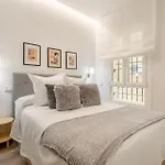 Cozy Ground-Floor Apartment For 2 In Chamberi Perfect Spot Quevedo IV